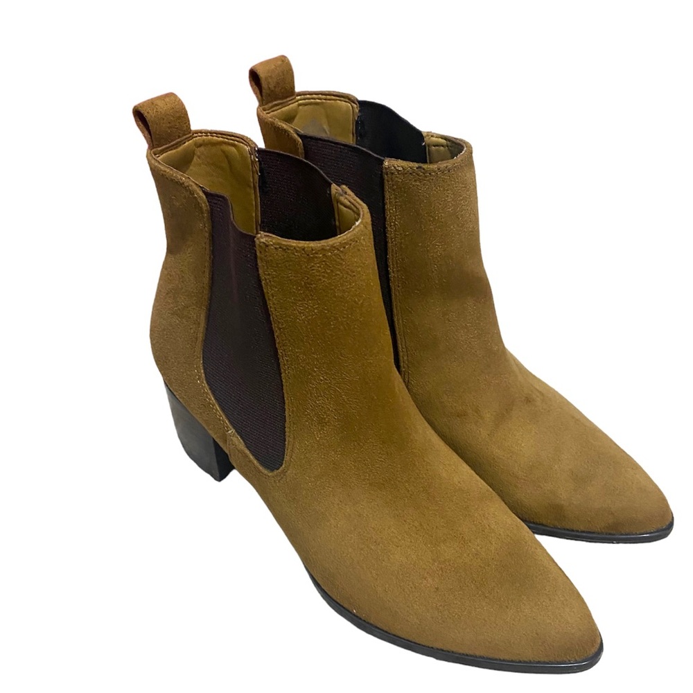 Nine West Agate Chelsea Boots